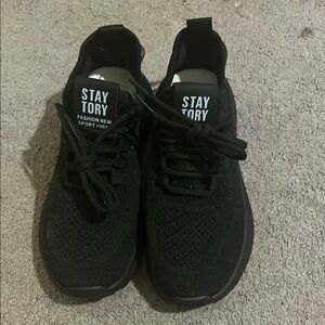 Black Women’s Shoes